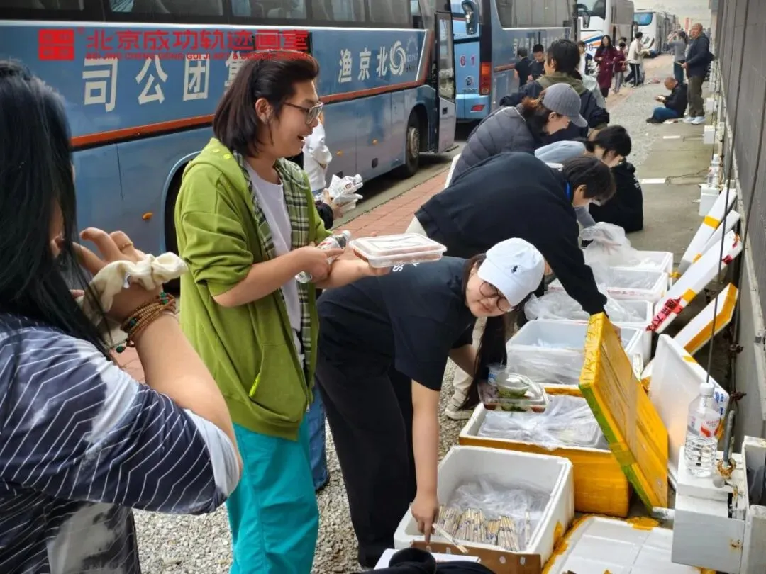 【成功轨迹画室·模考带队纪实】万人同场,执笔为刃!我们向梦而行,为联考而战!-第93张图片-四季读书网