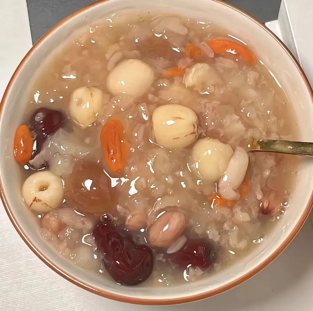 今日九月初二,牢记:1不穿,2要等,3不坐,4要吃,遵循时令而养,平安圆满过深秋-第4张图片-四季读书网