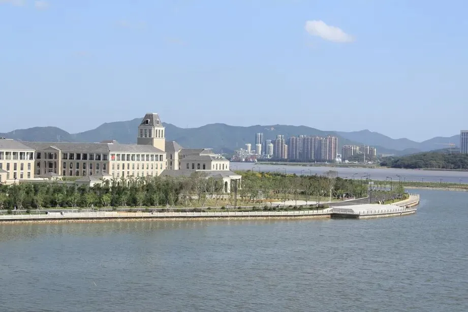 2026年成人高考考试须知-第1张图片-四季读书网 2026年成人高考考试须知-第1张图片-四季读书网