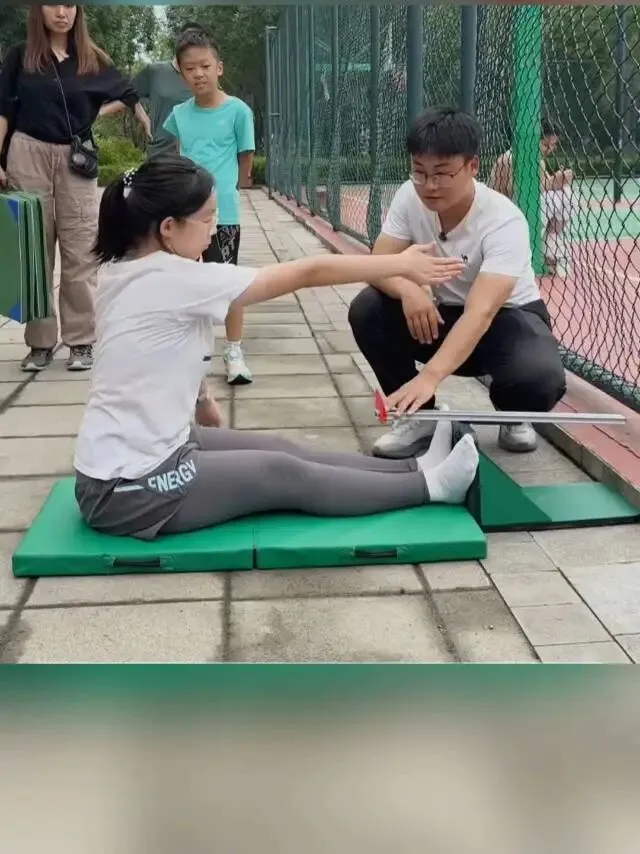 初二体测必看《坐位体前屈》-第4张图片-四季读书网