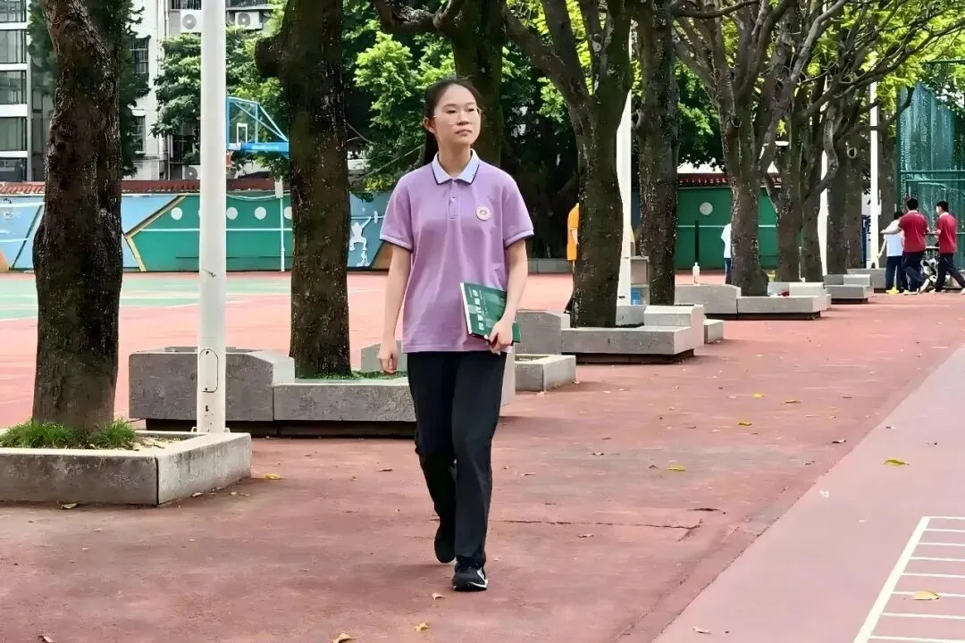 初三女生参加高考考了614分,已被中科大少年班录取-第7张图片-四季读书网