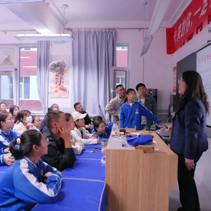 表彰励初心 逐梦向中考│离石区北城中学召开上一学年度优秀表彰暨2027年动员大会-第317张图片-四季读书网 表彰励初心 逐梦向中考│离石区北城中学召开上一学年度优秀表彰暨2027年动员大会-第317张图片-四季读书网