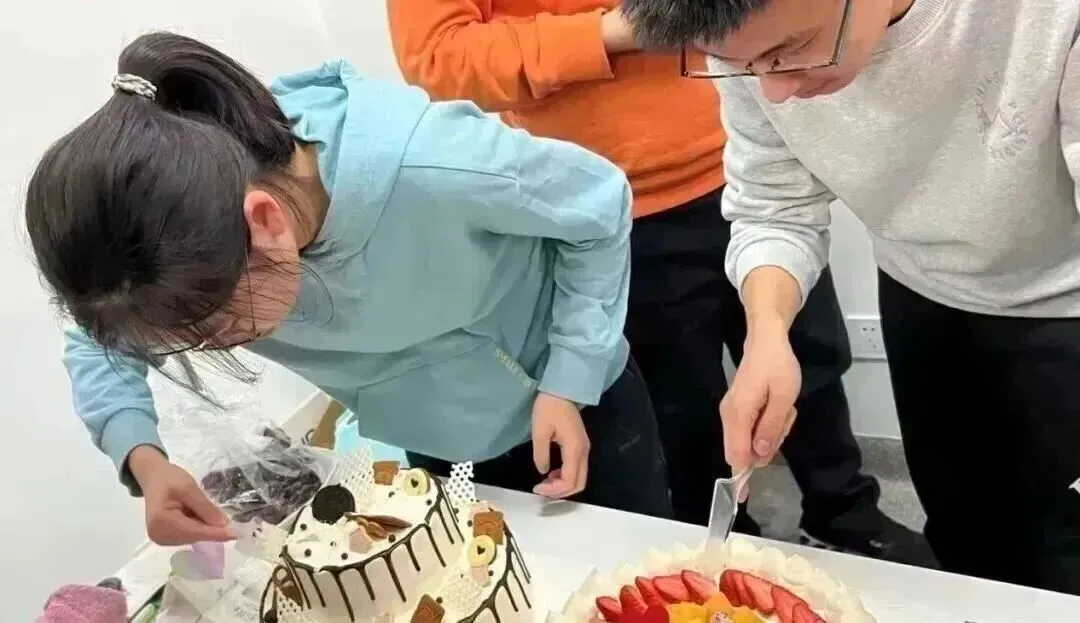 27届艺考生如何突围 | 高考听口短期集训营-第76张图片-四季读书网 27届艺考生如何突围 | 高考听口短期集训营-第76张图片-四季读书网