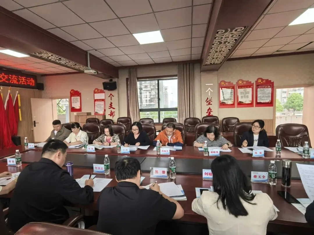 问题驱动促优效,联校共研迎中考-第10张图片-四季读书网