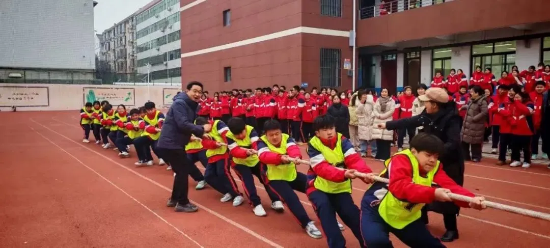 躬耕初三讲席 笃守育人本责 ——合阳县城关中学优秀班主任风采(一):李武平同志-第15张图片-四季读书网 躬耕初三讲席 笃守育人本责 ——合阳县城关中学优秀班主任风采(一):李武平同志-第15张图片-四季读书网