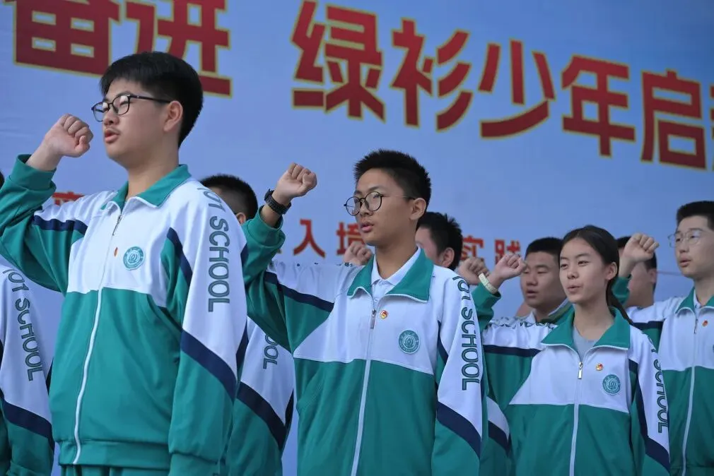 青峡砺志启新章 少年奋楫赴初三-第21张图片-四季读书网 青峡砺志启新章 少年奋楫赴初三-第21张图片-四季读书网