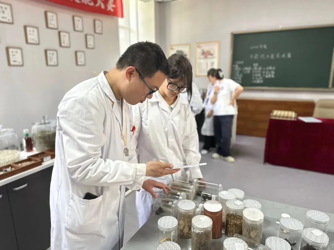 初三走山东春考学医:医学技术、护理、药学三大类,哪条路更宽?-第12张图片-四季读书网