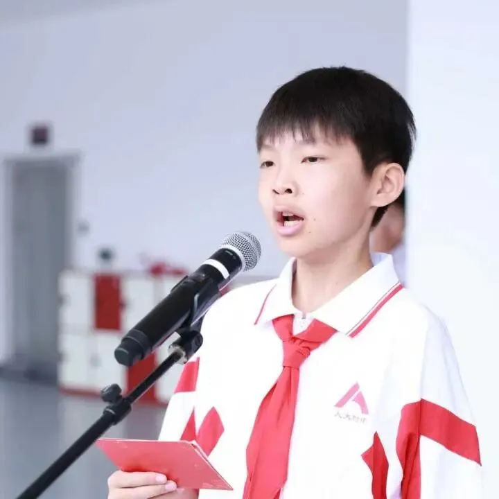 初一年级国旗下讲话:信仰与责任-第12张图片-四季读书网 初一年级国旗下讲话:信仰与责任-第12张图片-四季读书网