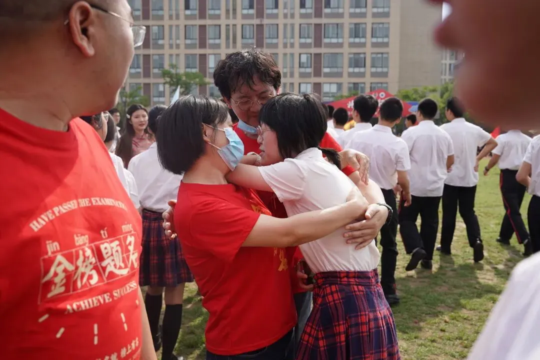 湖畔首届中考 愿旗开得胜 金榜题名!-第47张图片-四季读书网 湖畔首届中考 愿旗开得胜 金榜题名!-第47张图片-四季读书网