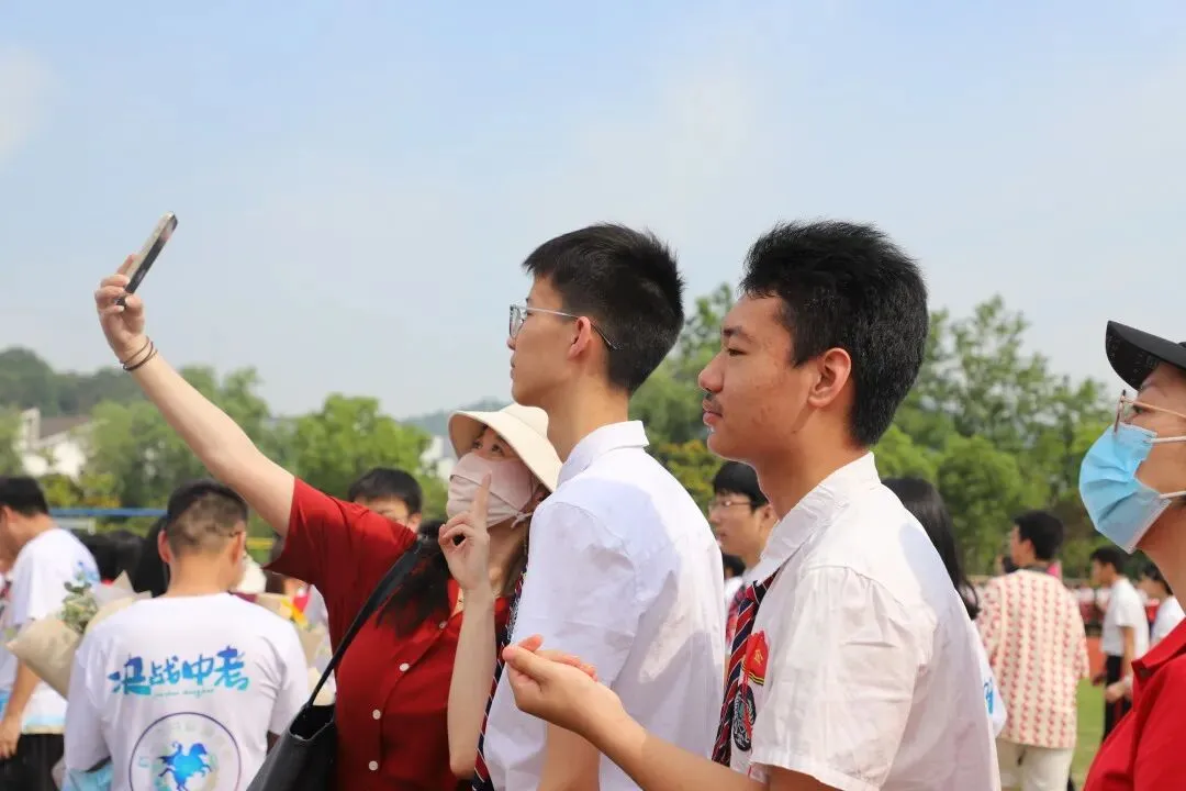 湖畔首届中考 愿旗开得胜 金榜题名!-第50张图片-四季读书网 湖畔首届中考 愿旗开得胜 金榜题名!-第50张图片-四季读书网