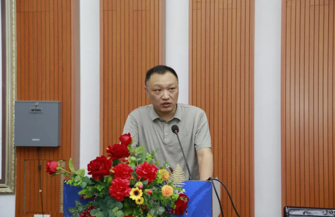 苏黔携手研高考,共探提质新路径|2026年贵州省高中数学质量提升暨苏黔联合教研专项活动圆满举办-第12张图片-四季读书网 苏黔携手研高考,共探提质新路径|2026年贵州省高中数学质量提升暨苏黔联合教研专项活动圆满举办-第12张图片-四季读书网