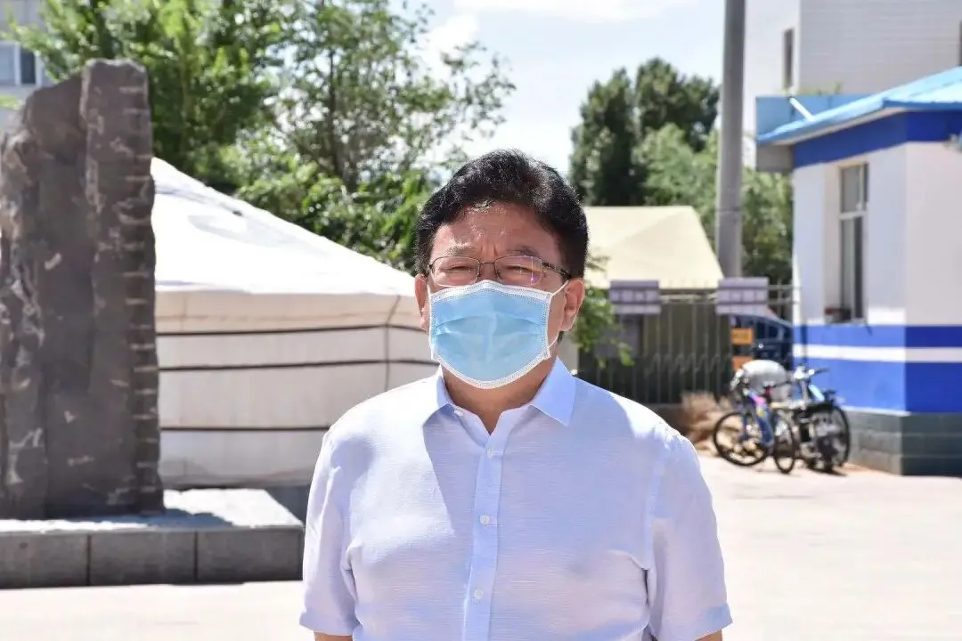 布仁金深入高考考点调研时强调:全力筑牢疫情安全防线 为高考顺利进行保驾护航-第7张图片-四季读书网 布仁金深入高考考点调研时强调:全力筑牢疫情安全防线 为高考顺利进行保驾护航-第7张图片-四季读书网