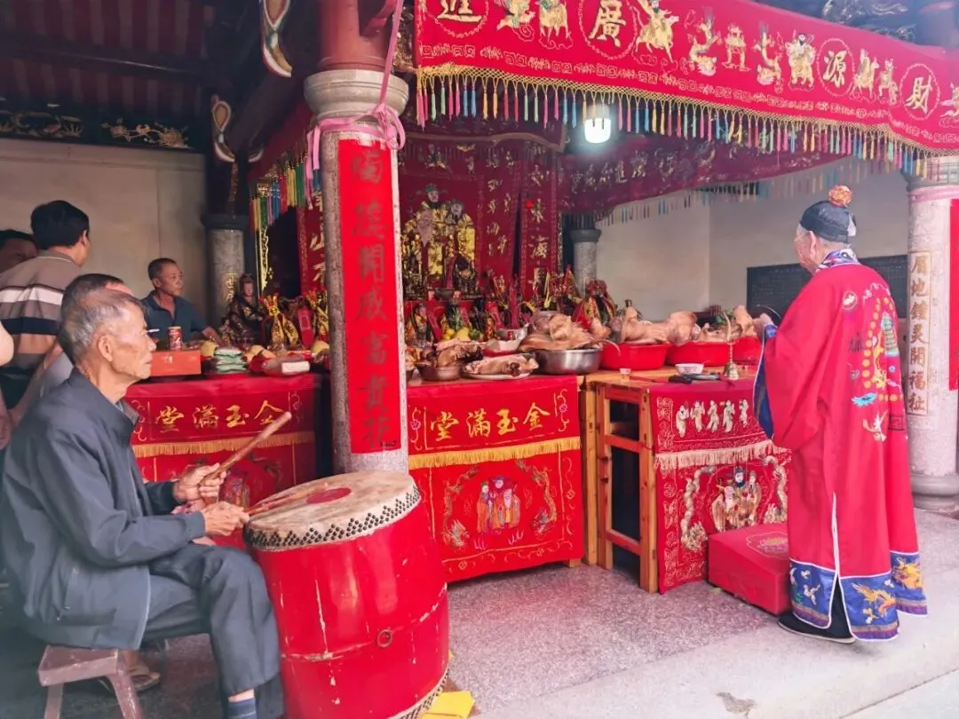【乡邦信仰】丙午年九月初三,恭祝小眉村大坂杨厝杨府真人、杨府元帅诞辰千秋-第20张图片-四季读书网 【乡邦信仰】丙午年九月初三,恭祝小眉村大坂杨厝杨府真人、杨府元帅诞辰千秋-第20张图片-四季读书网
