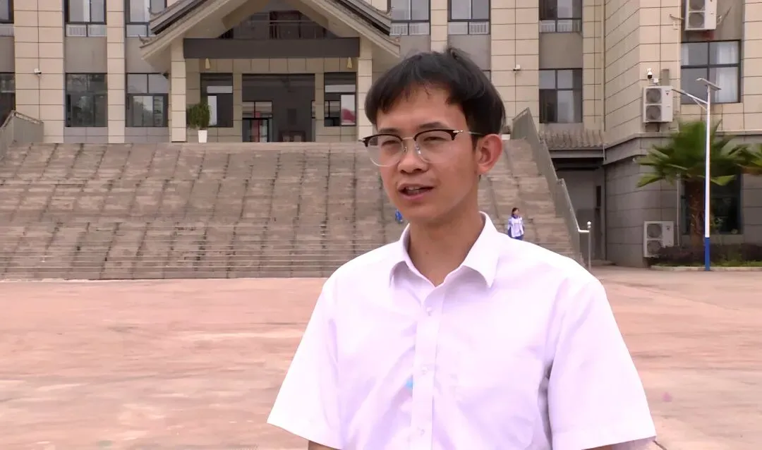 【护航高考】景谷易成高级中学:稳心态 抓教研 从容应考 多措并举护航-第7张图片-四季读书网 【护航高考】景谷易成高级中学:稳心态 抓教研 从容应考 多措并举护航-第7张图片-四季读书网