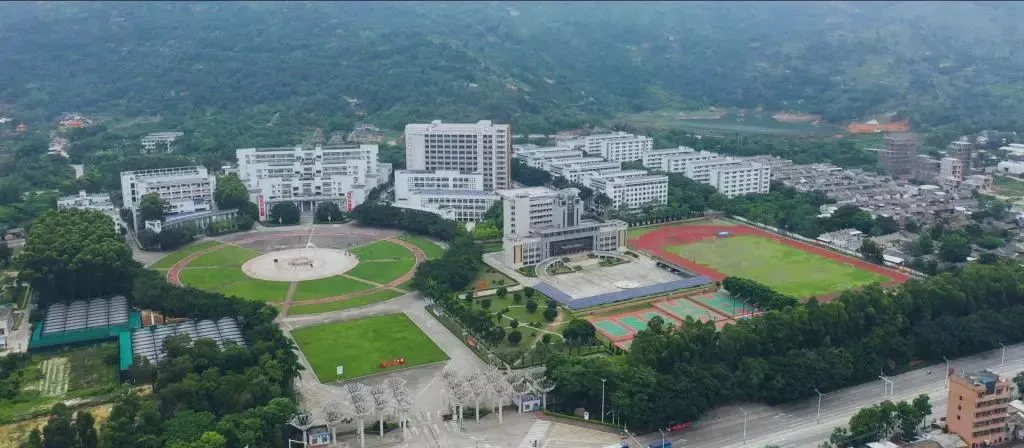 广东3+证书高职高考:相对好考的10所公办专科?附2026录取分数参考-第7张图片-四季读书网