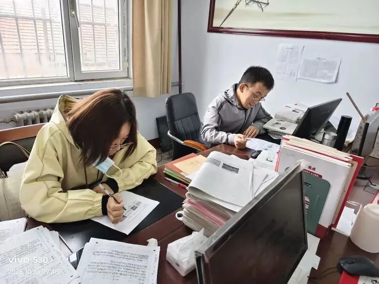 深耕中考明方向 以研促教共成长——城关初中八年级历史学科“五说”试题赛讲教研活动-第5张图片-四季读书网 深耕中考明方向 以研促教共成长——城关初中八年级历史学科“五说”试题赛讲教研活动-第5张图片-四季读书网