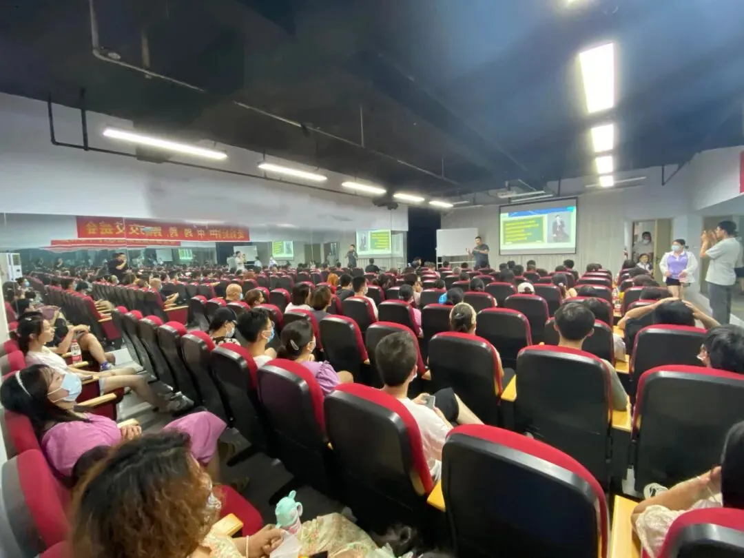 2027届高考全托集训课程火热报名中~-第33张图片-四季读书网 2027届高考全托集训课程火热报名中~-第33张图片-四季读书网