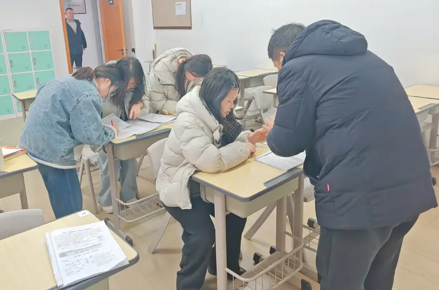 2027届高考全托集训课程火热报名中~-第59张图片-四季读书网 2027届高考全托集训课程火热报名中~-第59张图片-四季读书网