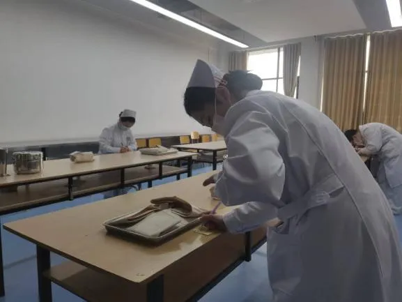 备战高考 应会尽会——健康管理系开展应会2月模拟考试-第2张图片-四季读书网