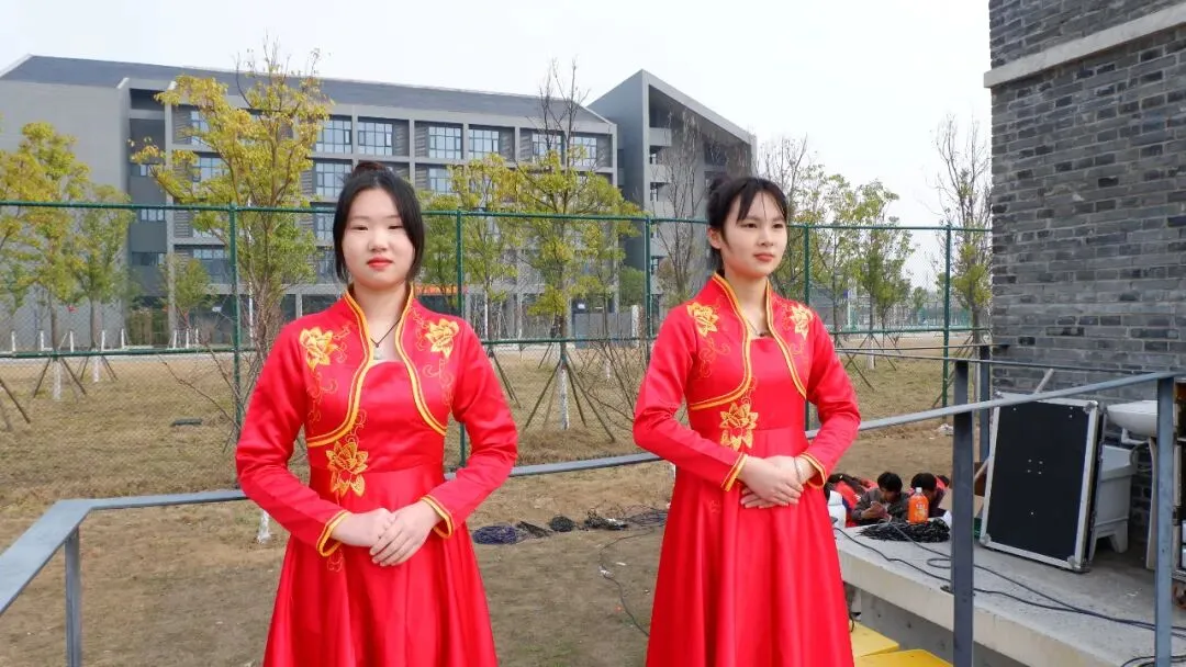 创业中专2020级学生成人礼暨高考誓师大会:恰同学少年-第77张图片-四季读书网 创业中专2020级学生成人礼暨高考誓师大会:恰同学少年-第77张图片-四季读书网
