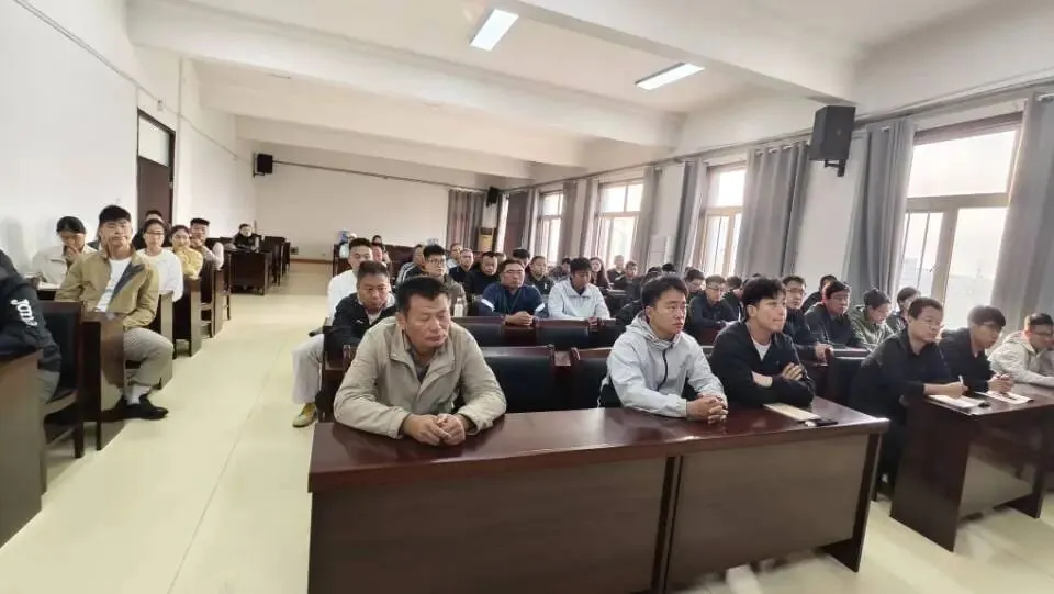 【五育融合|体育教研】济阳区初中体育中考暨学生体质健康促进专题教研活动顺利开展-第17张图片-四季读书网 【五育融合|体育教研】济阳区初中体育中考暨学生体质健康促进专题教研活动顺利开展-第17张图片-四季读书网