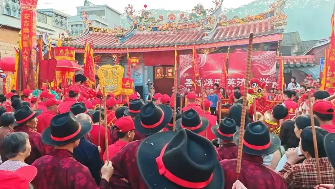 九月初二,云霄县安吉村英济宫重建落成!全村出动,热闹非凡!-第7张图片-四季读书网 九月初二,云霄县安吉村英济宫重建落成!全村出动,热闹非凡!-第7张图片-四季读书网