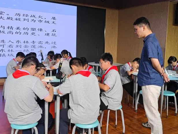 “双新”视域下读写策略迁移与中考动态研讨——区初中语文学科开展六、九年级语文主题教研-第15张图片-四季读书网