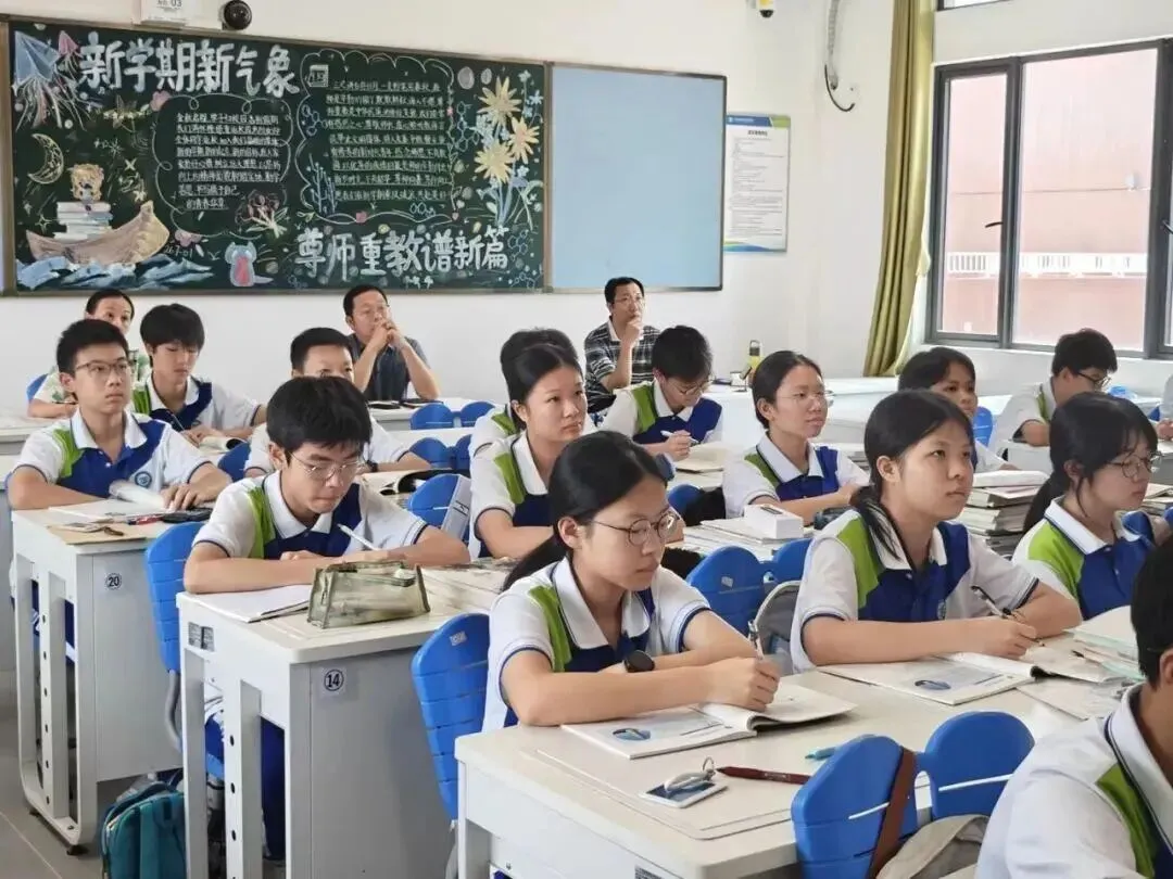 中考699分,这名广州少年的选择上了央视-第5张图片-四季读书网 中考699分,这名广州少年的选择上了央视-第5张图片-四季读书网