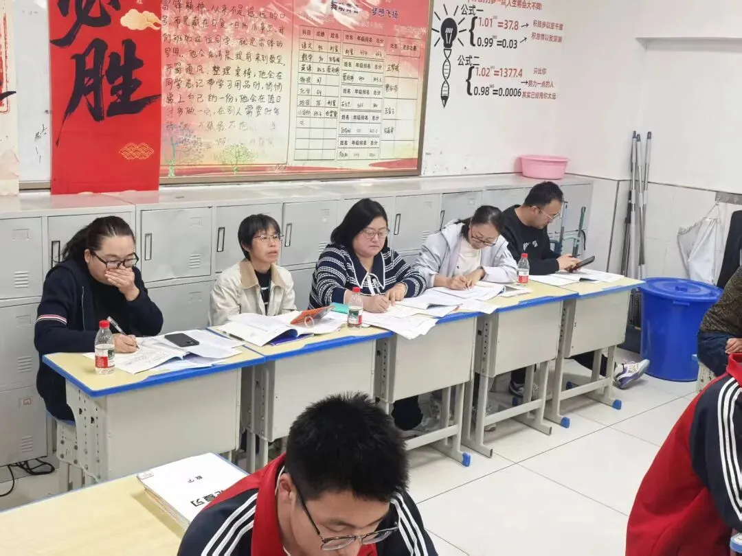 子长市中学 | 精研高考真题 以赛赋能备考-第7张图片-四季读书网 子长市中学 | 精研高考真题 以赛赋能备考-第7张图片-四季读书网