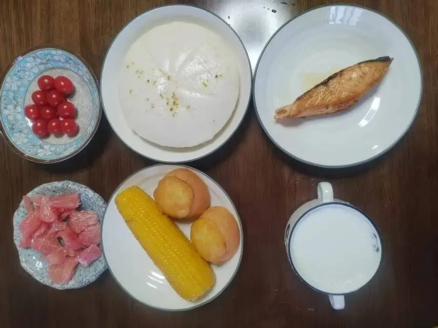 初三娃的早餐-第1张图片-四季读书网