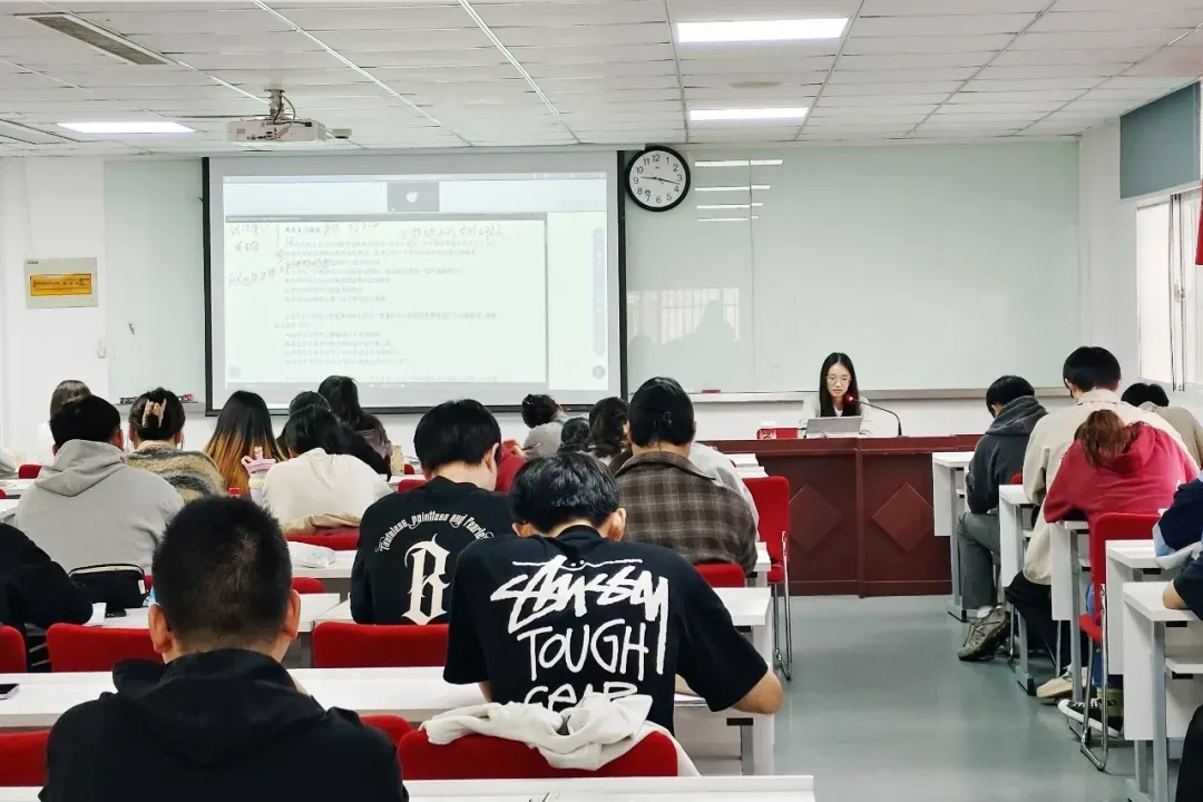 27银行秋招 | 江苏农商行笔试全真模考班即将开课!-第6张图片-四季读书网