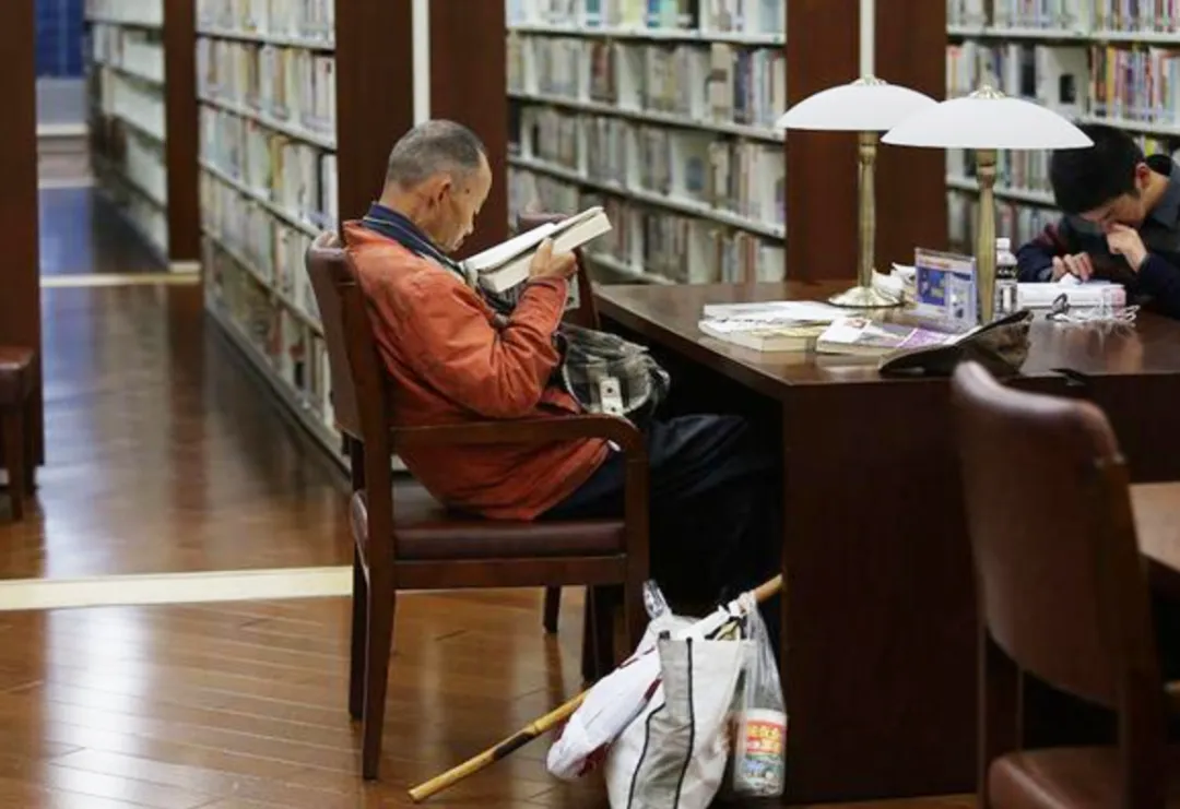 高考进行时|“我无比确定,读书真的可以改变命运”-第9张图片-四季读书网 高考进行时|“我无比确定,读书真的可以改变命运”-第9张图片-四季读书网