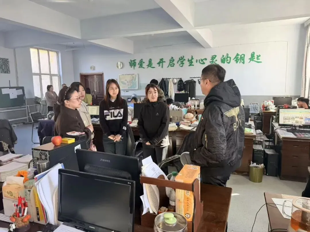 家校同心促衔接,体测砺剑备中考-第5张图片-四季读书网 家校同心促衔接,体测砺剑备中考-第5张图片-四季读书网