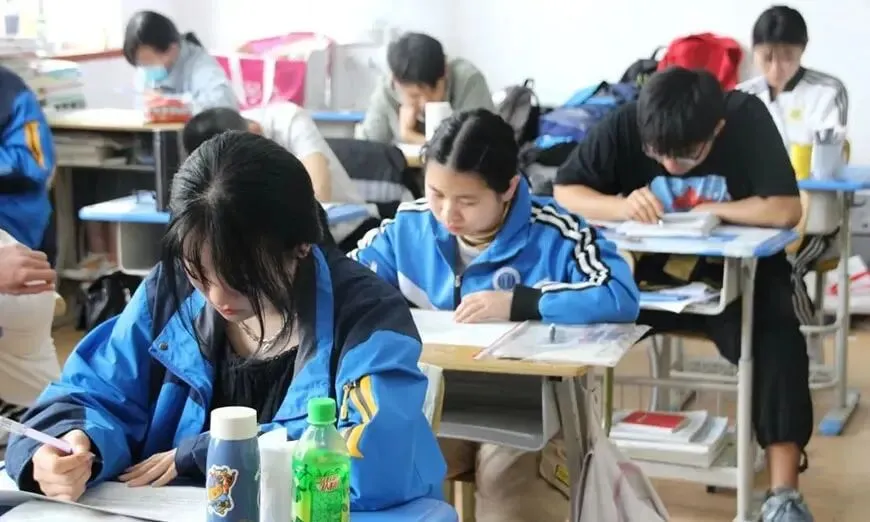 艺考生文化课短板怎么样补?石家庄明进高考学校,全日制封闭集训班2027招生-第9张图片-四季读书网