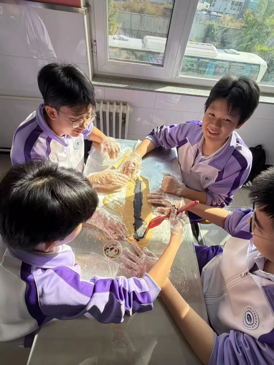 秋寻京味,行悟匠心 ——记初二年级御食园社会大课堂实践活动-第45张图片-四季读书网 秋寻京味,行悟匠心 ——记初二年级御食园社会大课堂实践活动-第45张图片-四季读书网