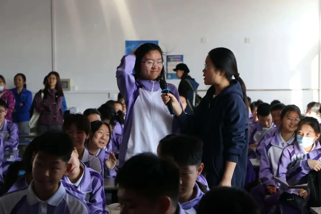 秋寻京味,行悟匠心 ——记初二年级御食园社会大课堂实践活动-第69张图片-四季读书网 秋寻京味,行悟匠心 ——记初二年级御食园社会大课堂实践活动-第69张图片-四季读书网