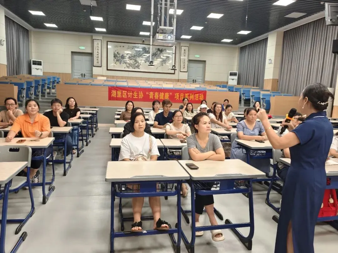 赋能初三家长,做孩子中考路上温暖的后盾-第2张图片-四季读书网