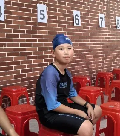 初一6班 | 第五届游泳运动会风采-第14张图片-四季读书网