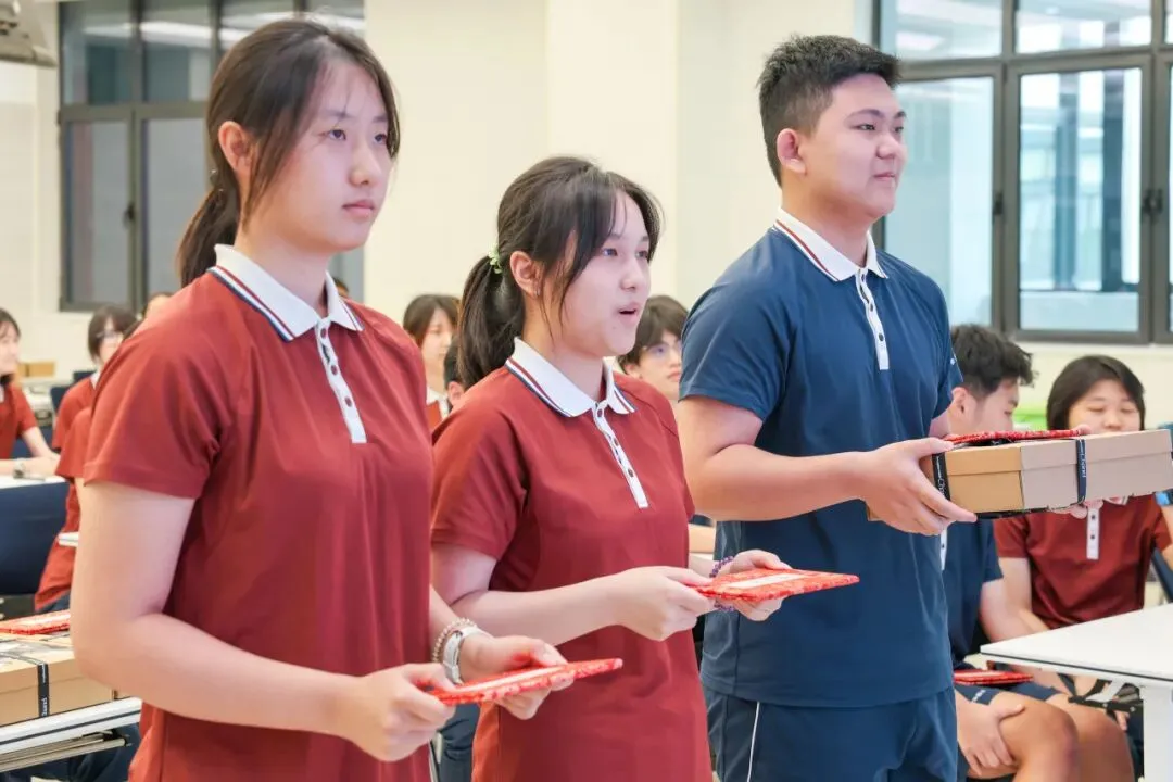 薪火相传启新程,师徒同心战高考|高三年级导师制拜师仪式-第11张图片-四季读书网
