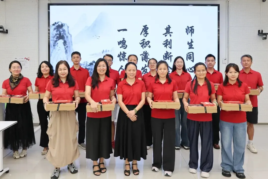 薪火相传启新程,师徒同心战高考|高三年级导师制拜师仪式-第16张图片-四季读书网