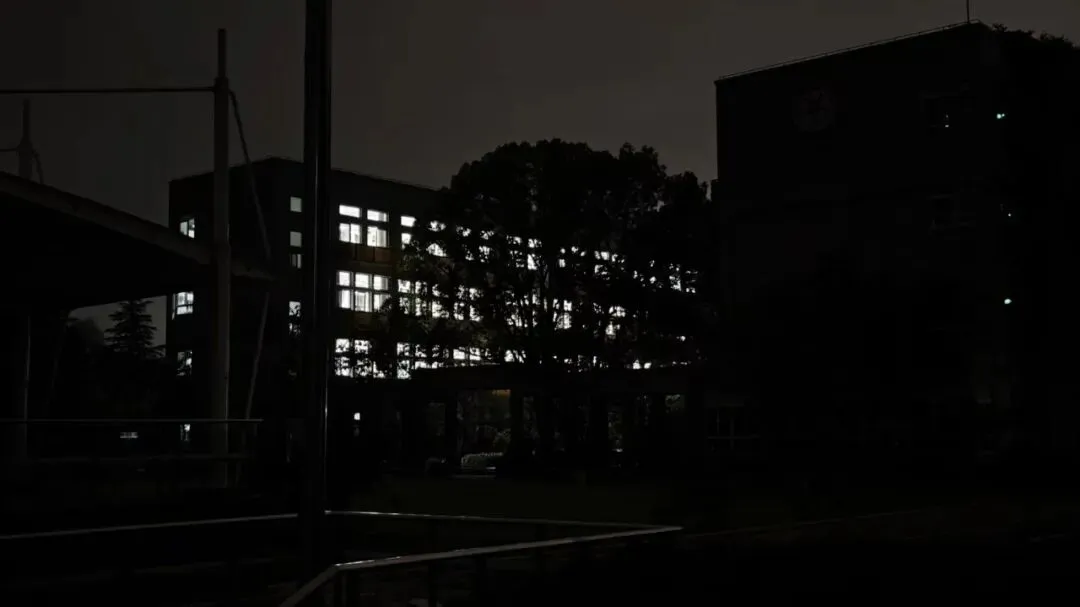 【课程教学】凝心聚力,圆梦中考——初三年级家长会-第43张图片-四季读书网