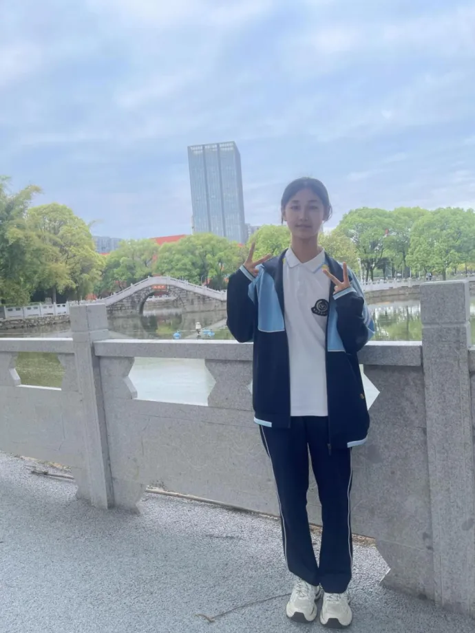 2026-2027学年第一学期初三美文欣赏-第5张图片-四季读书网 2026-2027学年第一学期初三美文欣赏-第5张图片-四季读书网