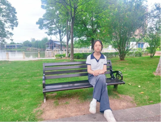 2026-2027学年第一学期初三美文欣赏-第8张图片-四季读书网 2026-2027学年第一学期初三美文欣赏-第8张图片-四季读书网