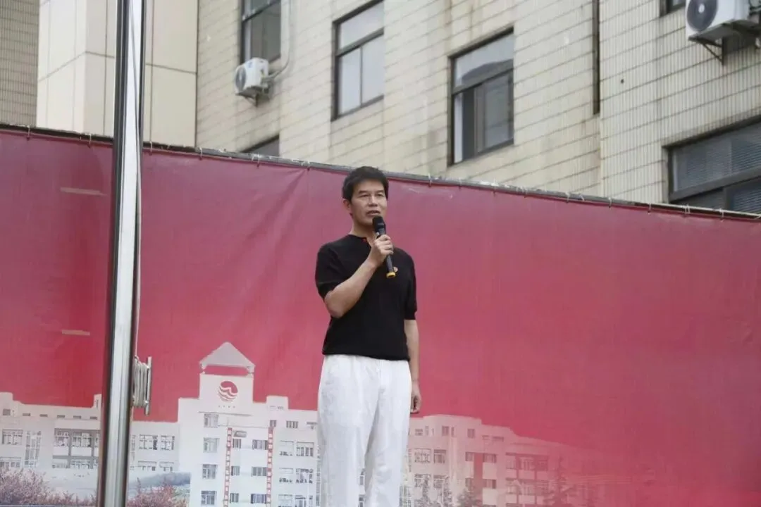 那个高考全校第一的云南女孩写来感谢信......-第12张图片-四季读书网 那个高考全校第一的云南女孩写来感谢信......-第12张图片-四季读书网