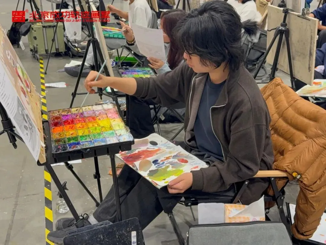成功轨迹带队模考|征战美联模考第8届北京美术联测二模!万人同台试炼,执笔奔赴联考战场!-第32张图片-四季读书网 成功轨迹带队模考|征战美联模考第8届北京美术联测二模!万人同台试炼,执笔奔赴联考战场!-第32张图片-四季读书网