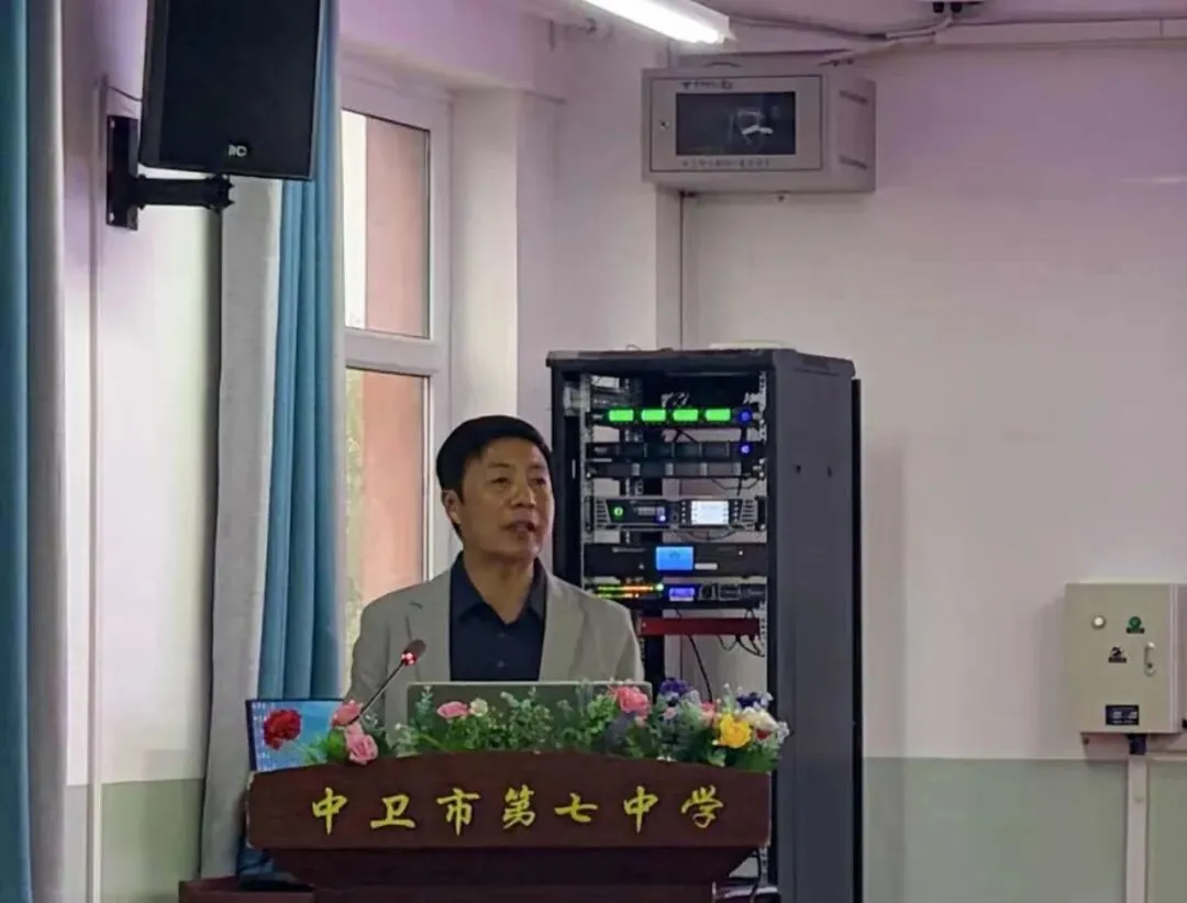 凝心聚力谋发展,精准施策备中考-第11张图片-四季读书网 凝心聚力谋发展,精准施策备中考-第11张图片-四季读书网