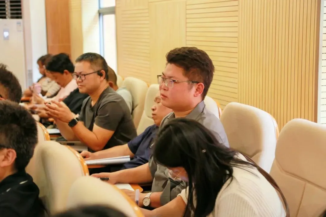 全市物理教师齐聚京学,共研中考物理备考方向!-第7张图片-四季读书网