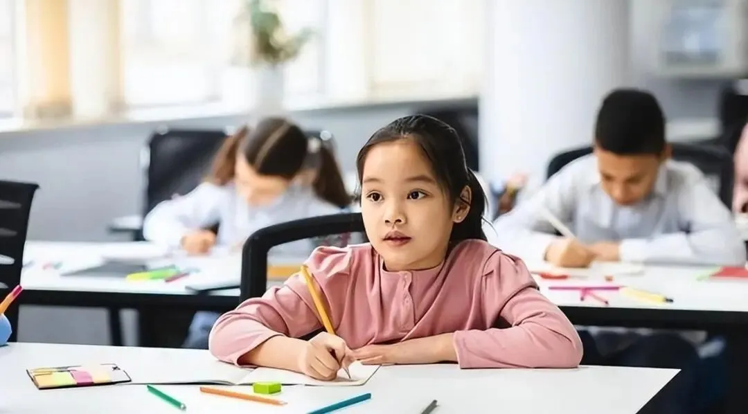 初中生家长必看!2027中考将有三大变化-第7张图片-四季读书网 初中生家长必看!2027中考将有三大变化-第7张图片-四季读书网