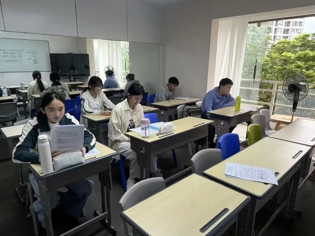 初三全托|锁定中考黄金提分期,全力奔赴理想高中!-第29张图片-四季读书网