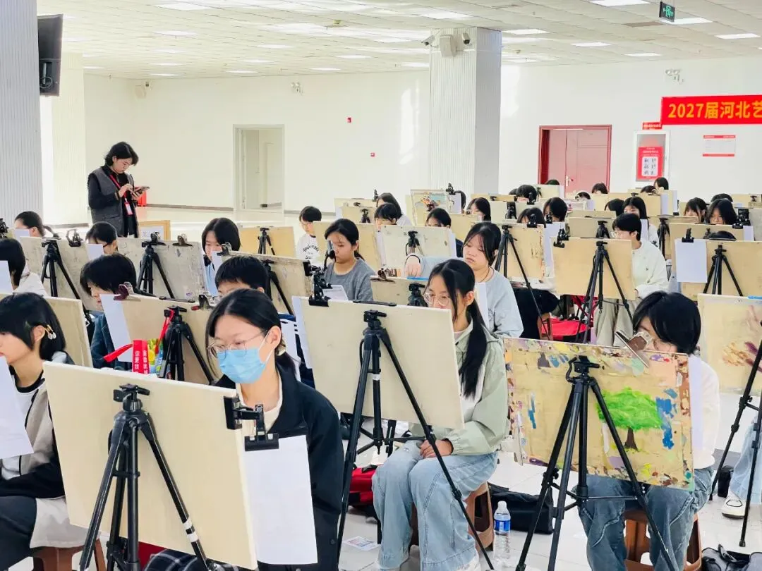 正式开考丨2027届唐山市美术中考首场模拟考试-第26张图片-四季读书网 正式开考丨2027届唐山市美术中考首场模拟考试-第26张图片-四季读书网